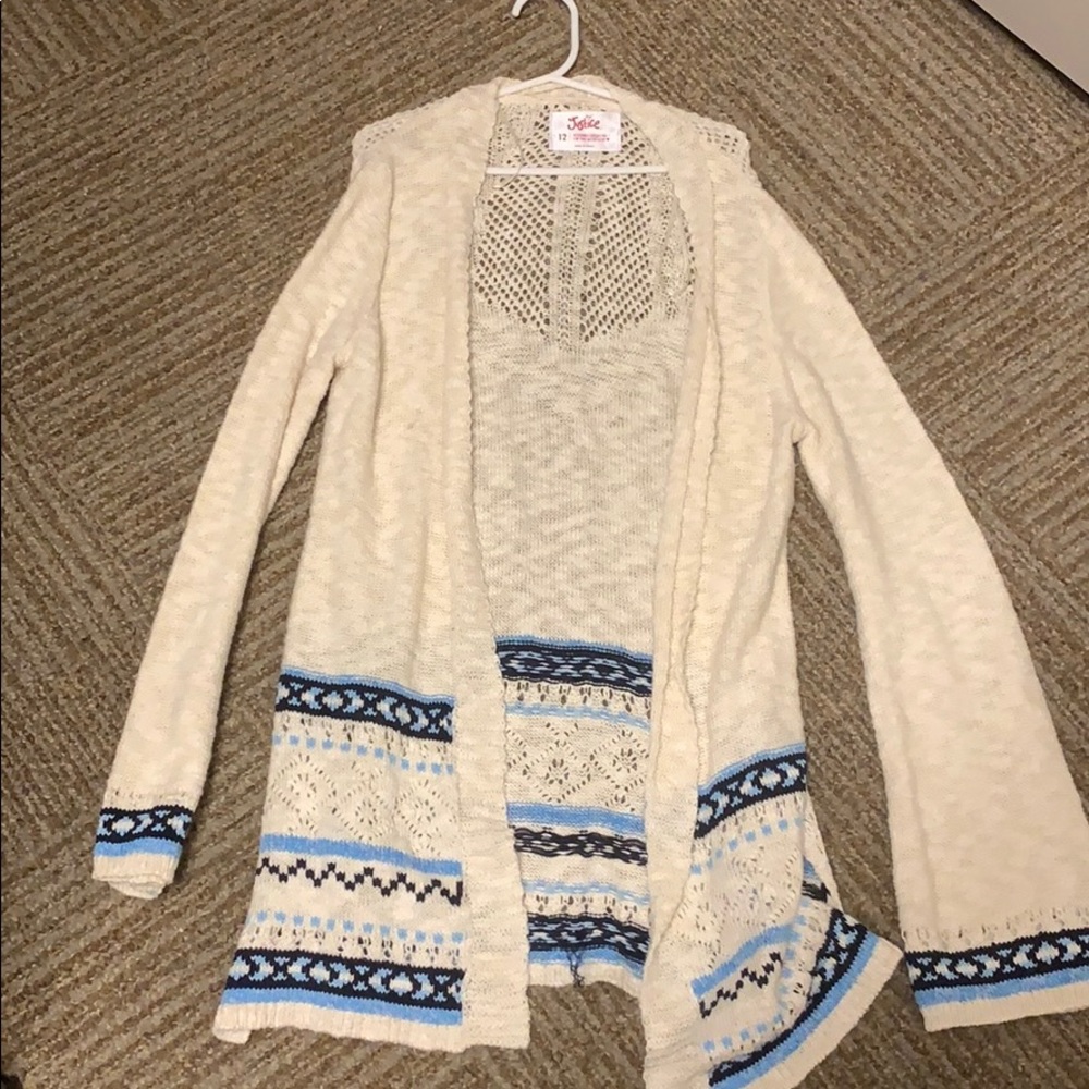 I am selling a cute justice jacket